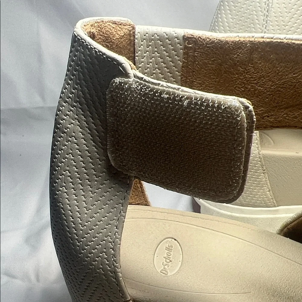 Dr. Scholl's Beige Wedge Sandals